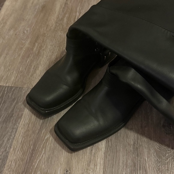 Tony Bianco Black Leather Knee-High Boots - Picture 5 of 5